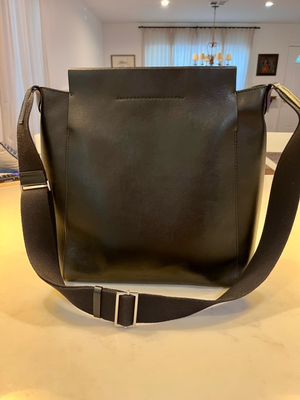 Everlane The Form Bag Italian Leather Crossbody Shoulder Tote Bag Black